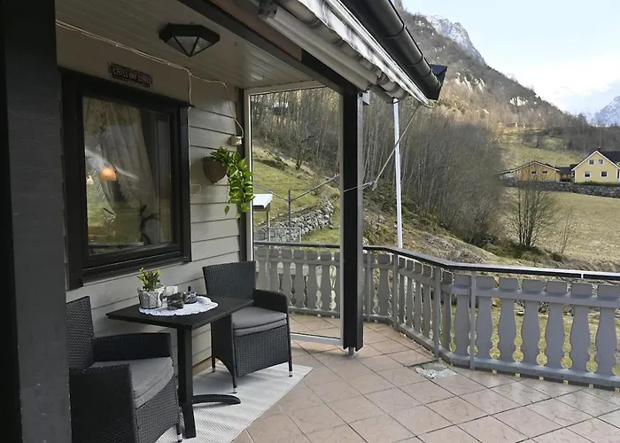 4 Bedroom House In Beautiful Oldedalen Stryn