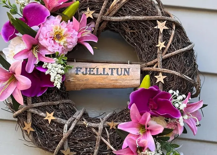 4 Bedroom House In Beautiful Oldedalen Tatil Evi Stryn