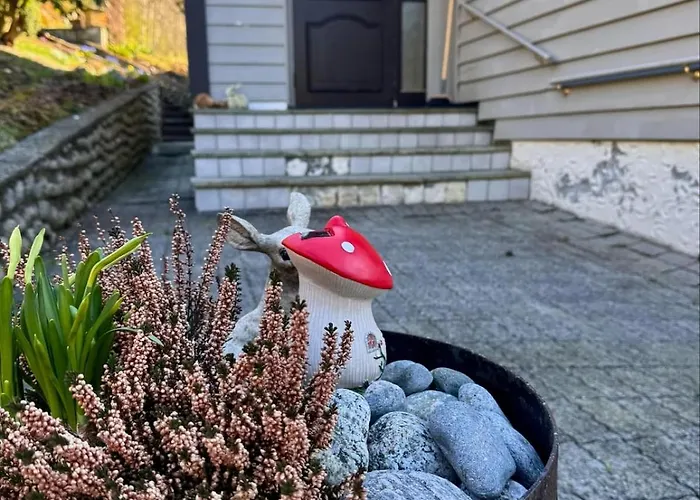 4 Bedroom House In Beautiful Oldedalen Stryn