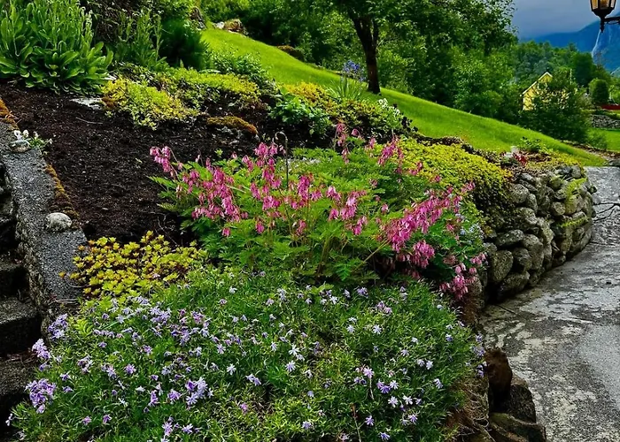 4 Bedroom House In Beautiful Oldedalen *